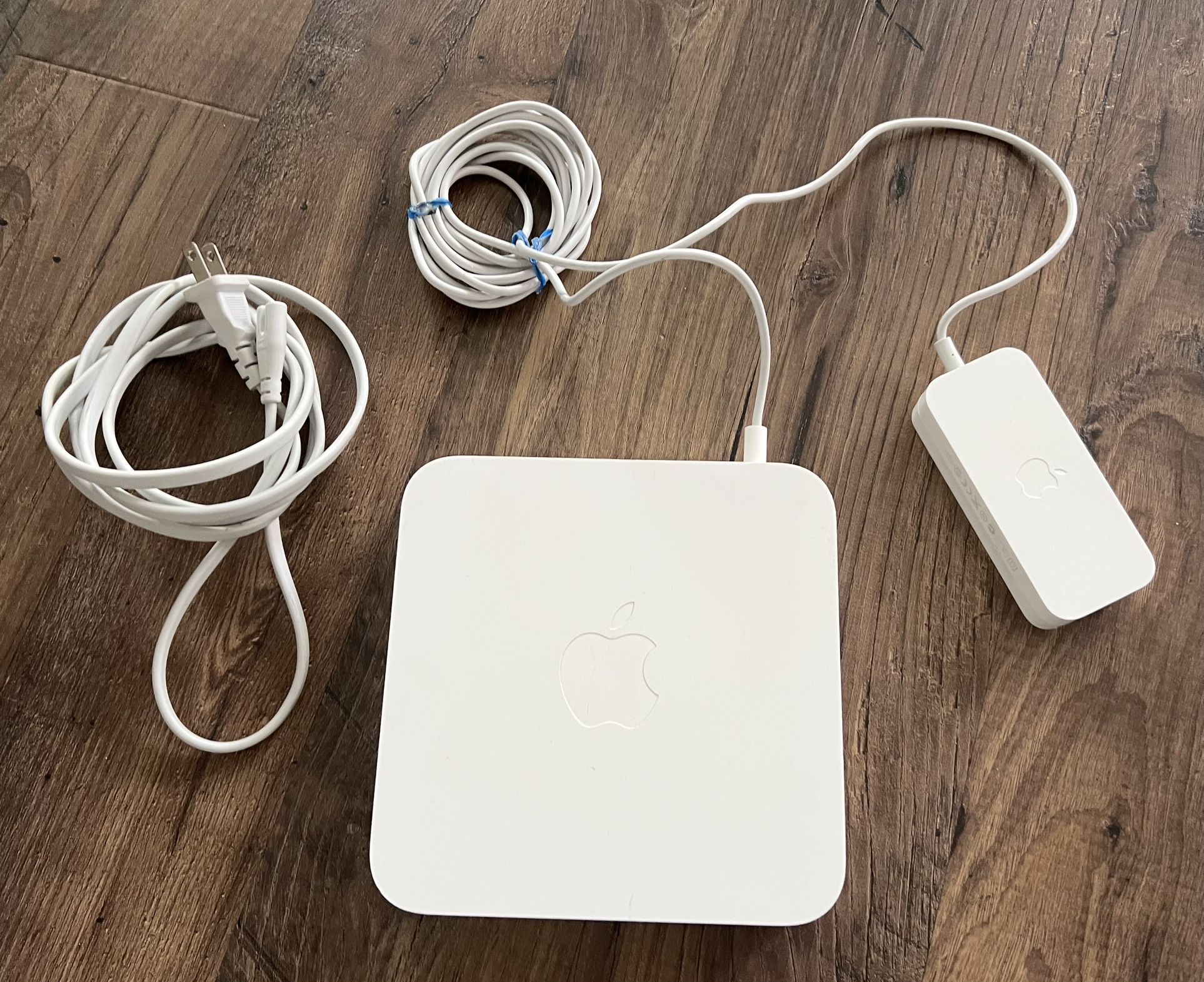 Apple Airport Extreme Router