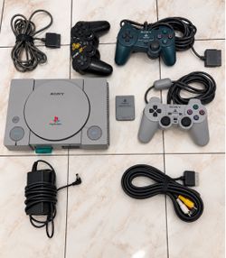 🎮 Vintage Sony PlayStation 1 Bundle + Accessories
