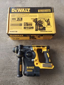 New Dewalt XR L-Shape Cordless Brushless 1" SDS-PLUS Rotary Hammer 20v - ToolOnly