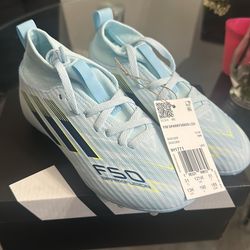 Size 13k unisex Brand new soccer cleats