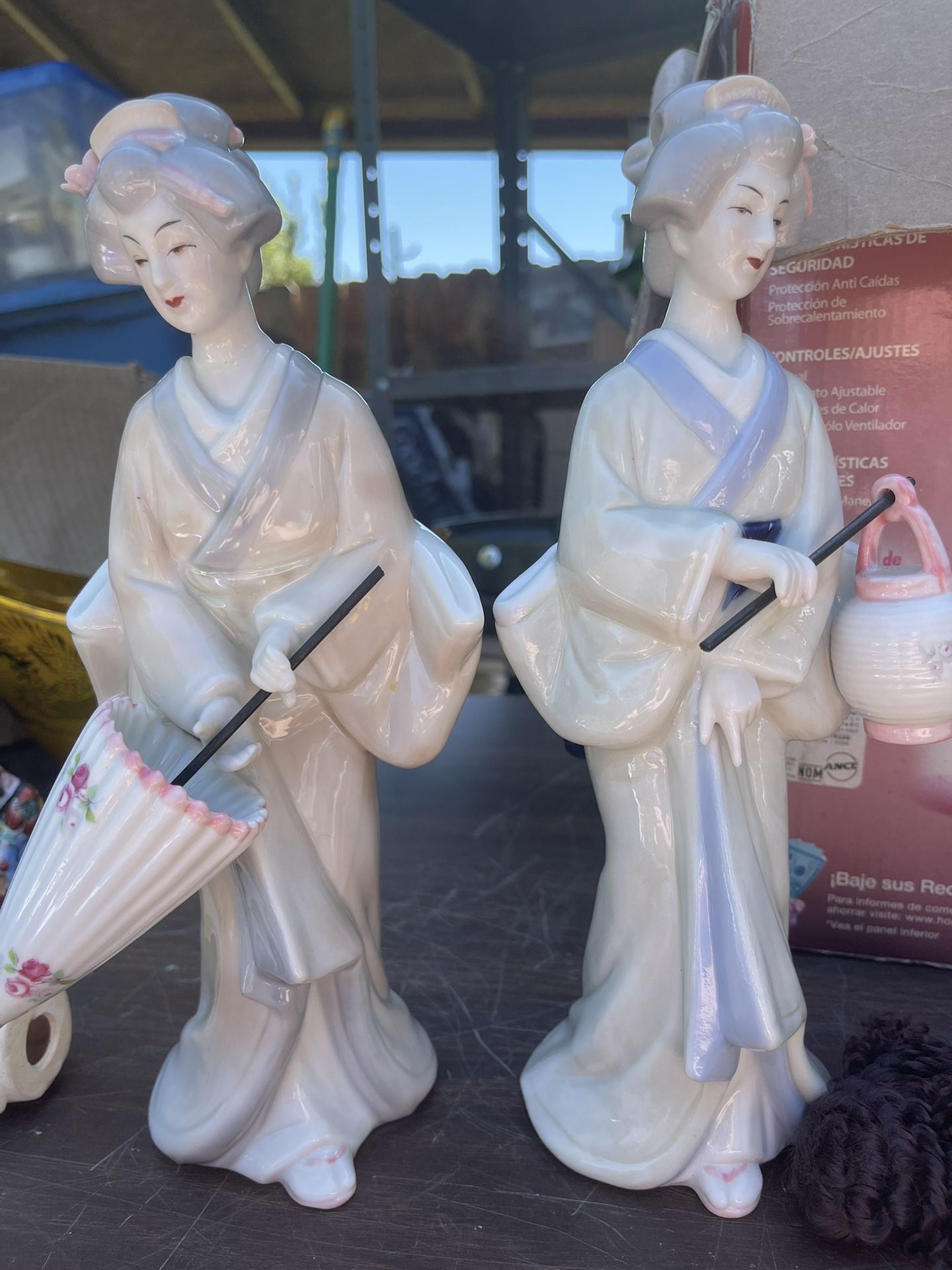 Vintage 10” Ceramic Porcelain Geisha Figurines-Made In Japan