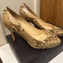 Womens Cole Haan Snakeskin Heels (7B)