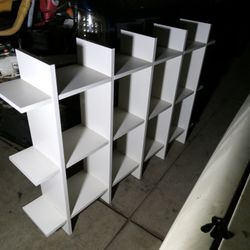 IKIA.  Multi Square Shelf 