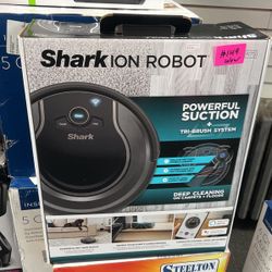 SHARK ION ROBOT