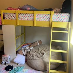 Twin Loft Bed With Shelving 