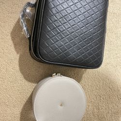 Makeup Bag & Jewelry Organizer 2 For $30