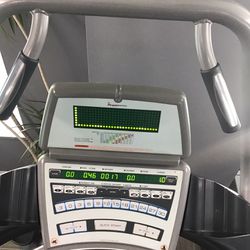Free motion Incline Treadmill