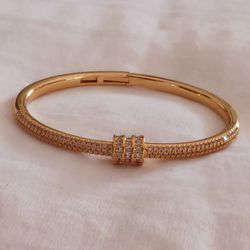 Woman's Bracelet 