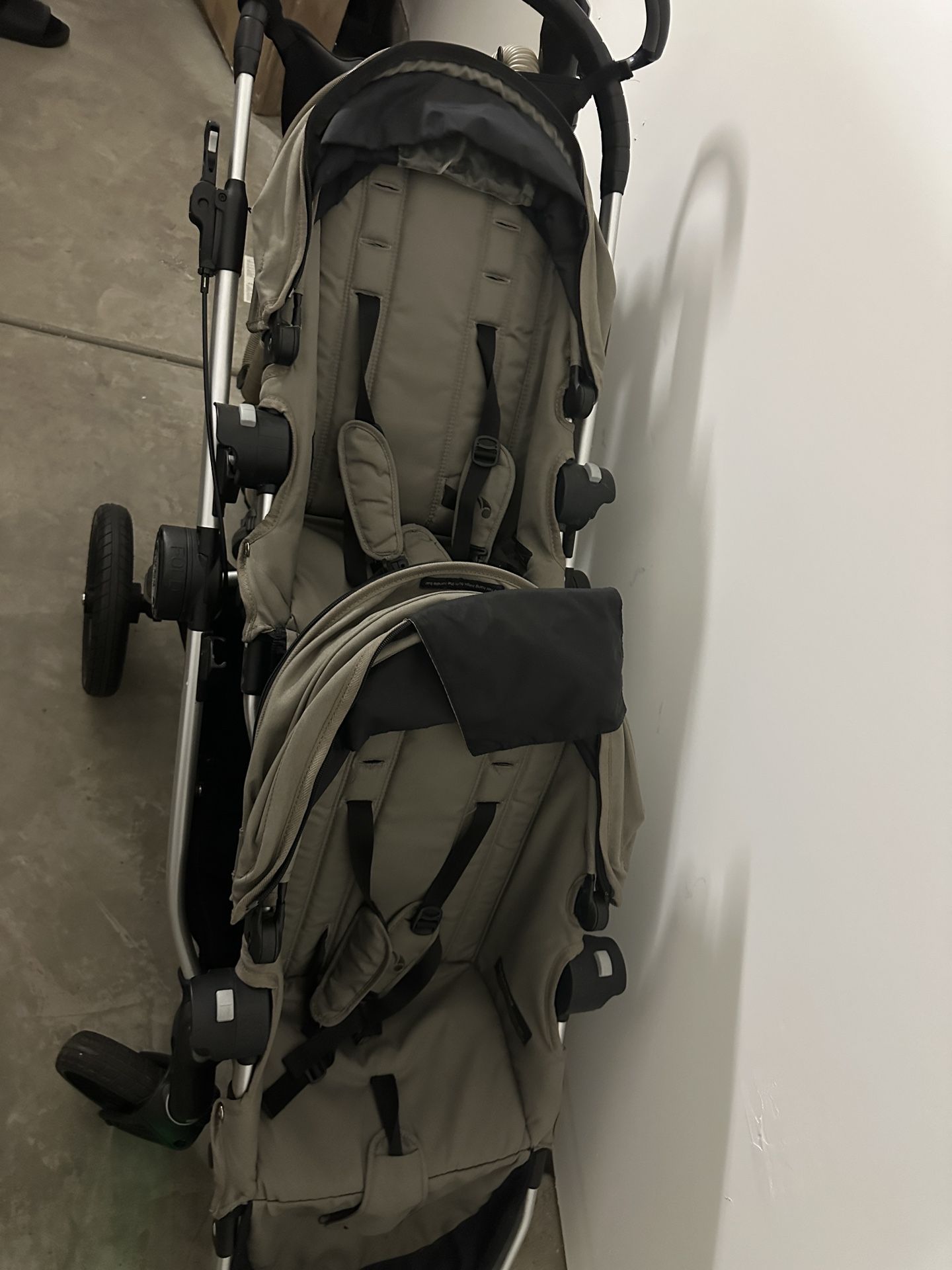 City Jogger Double Stroller