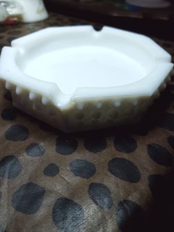 Vintage milk glass ashtray