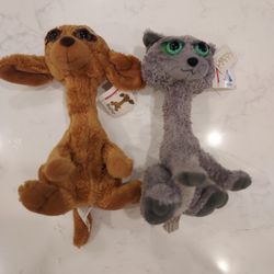 CARLTON CARDS Twisted Whiskers Buster Dog and Smoky the Cat plush Dolls