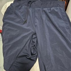 Lululemon Men's Med 9"Unlined Training Shorts