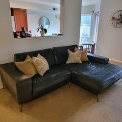 Black Leather Chase Sofa