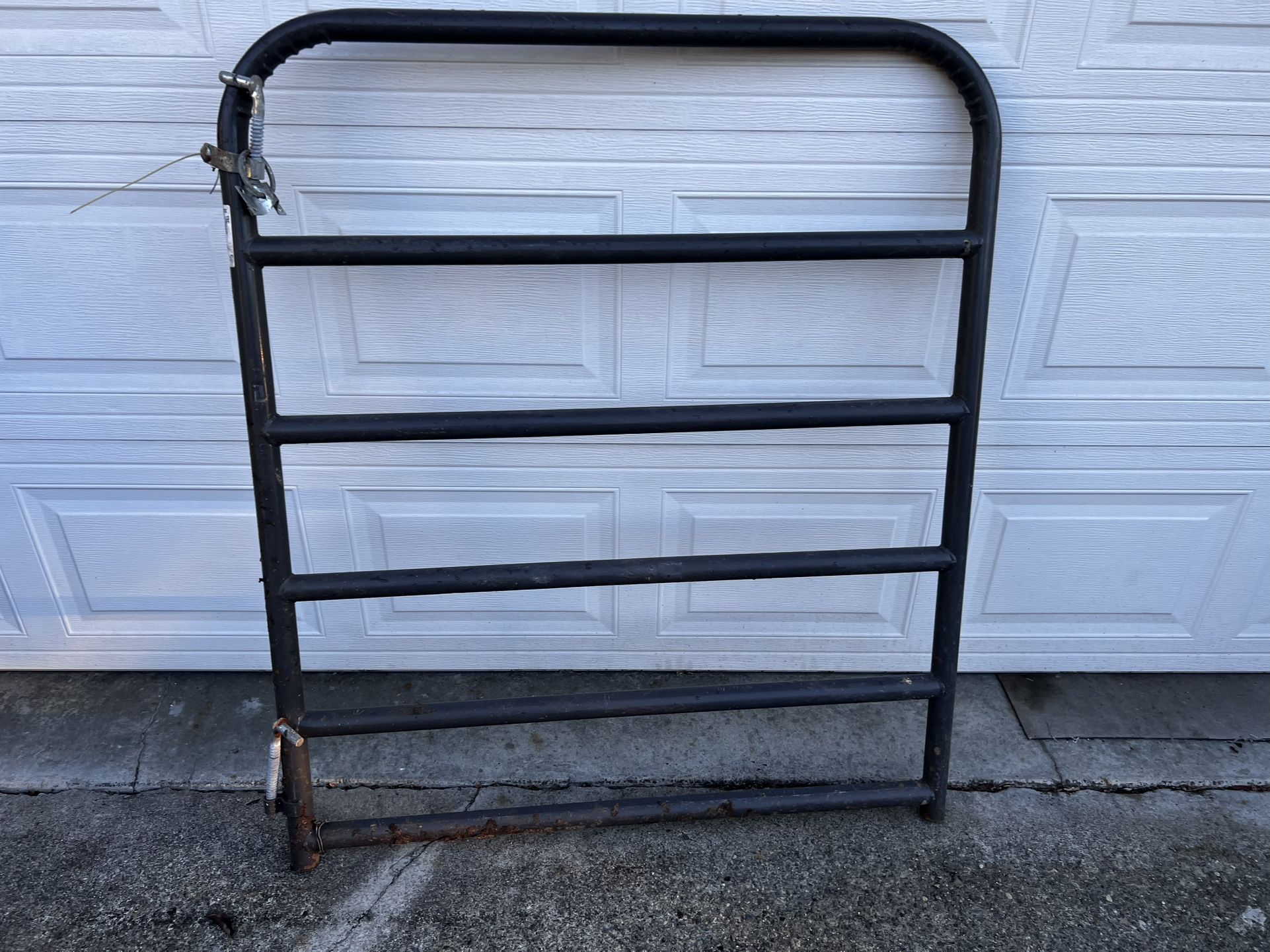 Gate 4’  With Hardware 