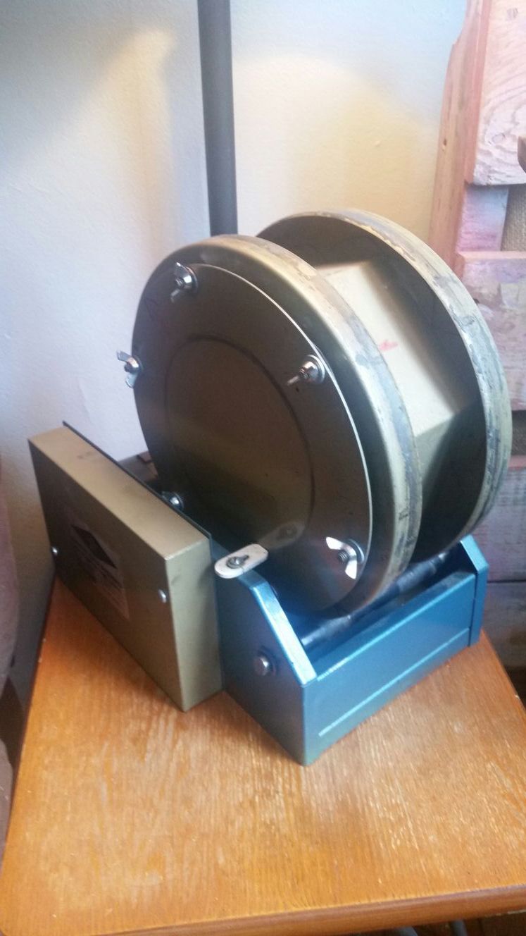 Lapidary Star Diamond Industries Tu - 6 mechanical rock tumbler and polisher