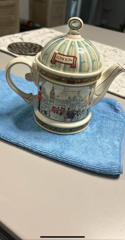 Salder London Heritage Collection Vintage Teapot Design