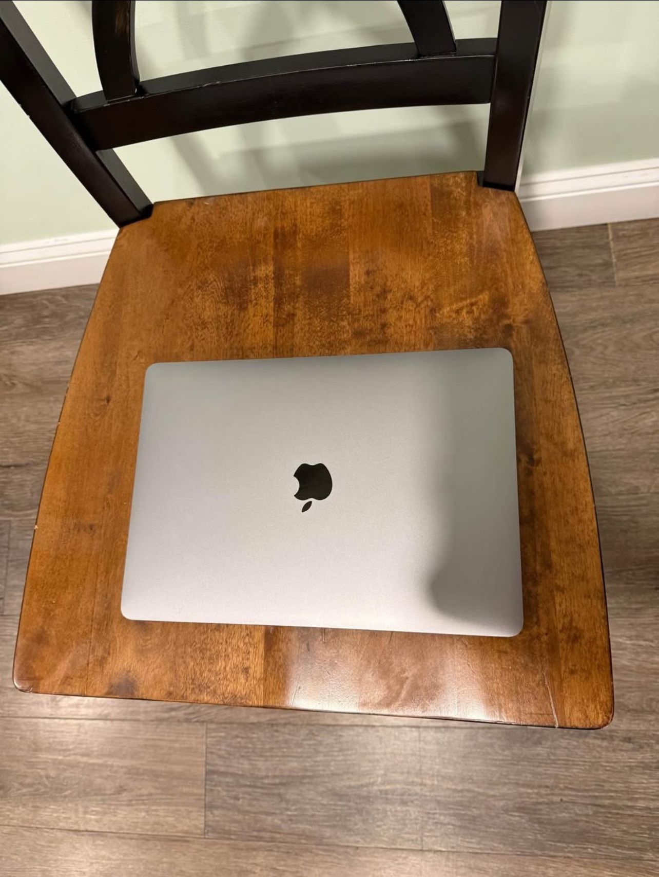 Apple MacBook Pro 16