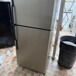 Kenmore fridge 30w