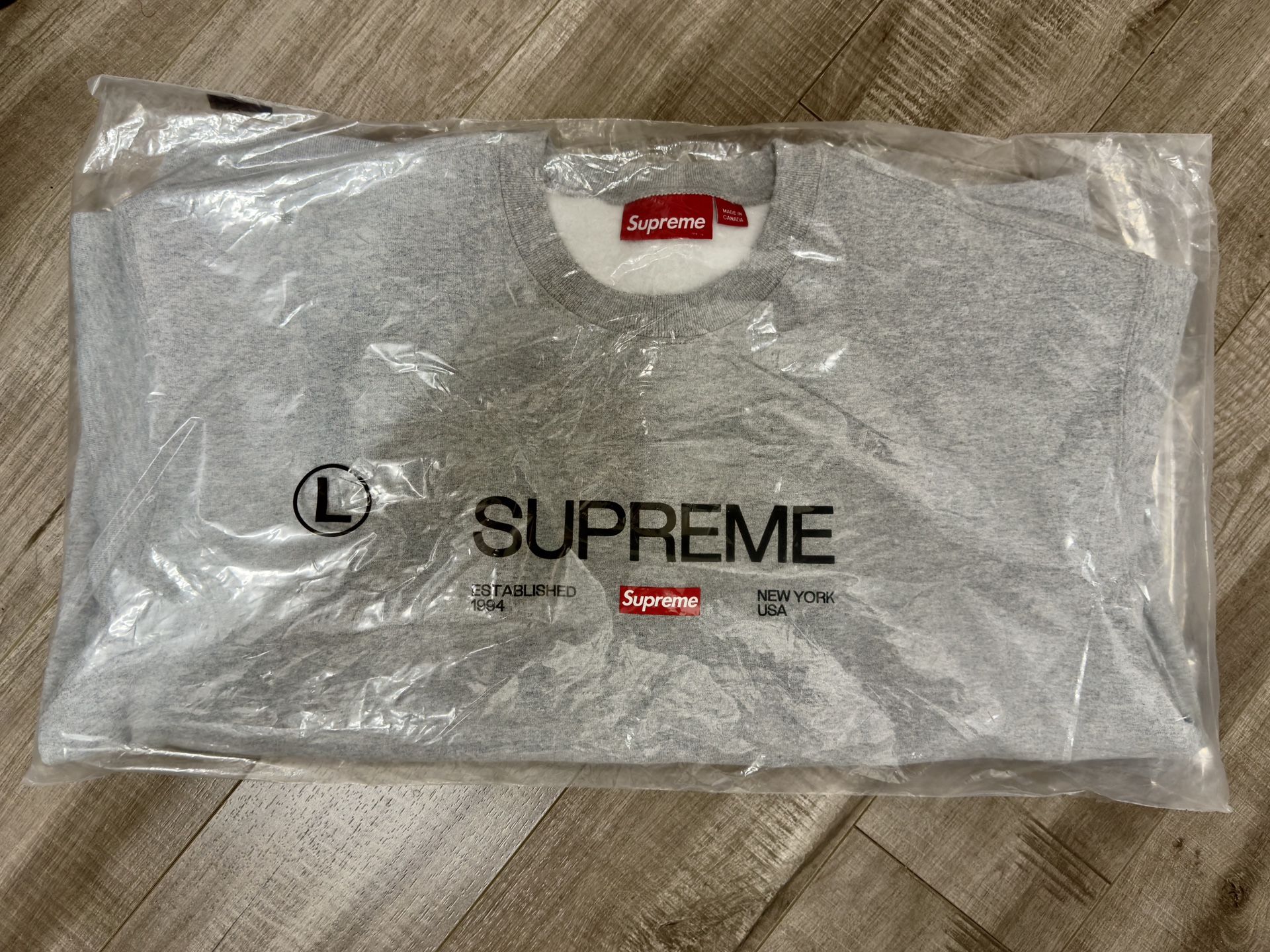 Supreme Established Crewneck SS24 *LARGE