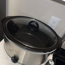 Crockpot Never Used 