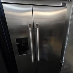 42" GE MONOGRAM BUILT IN STAINLESS STEEL REFRIGERATOR