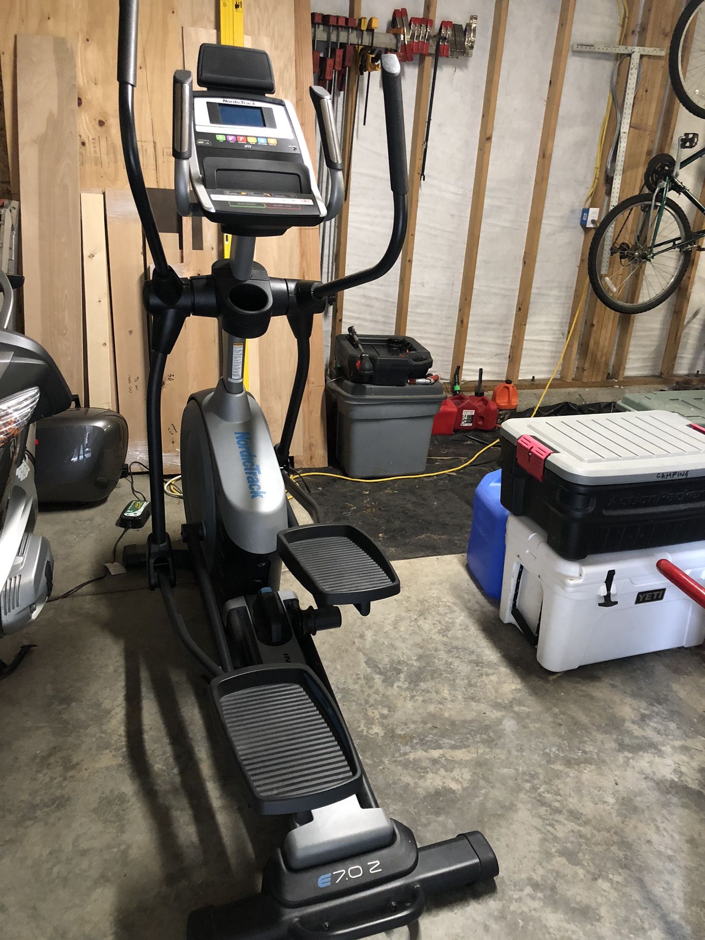 NordicTrack Elliptical E7.02