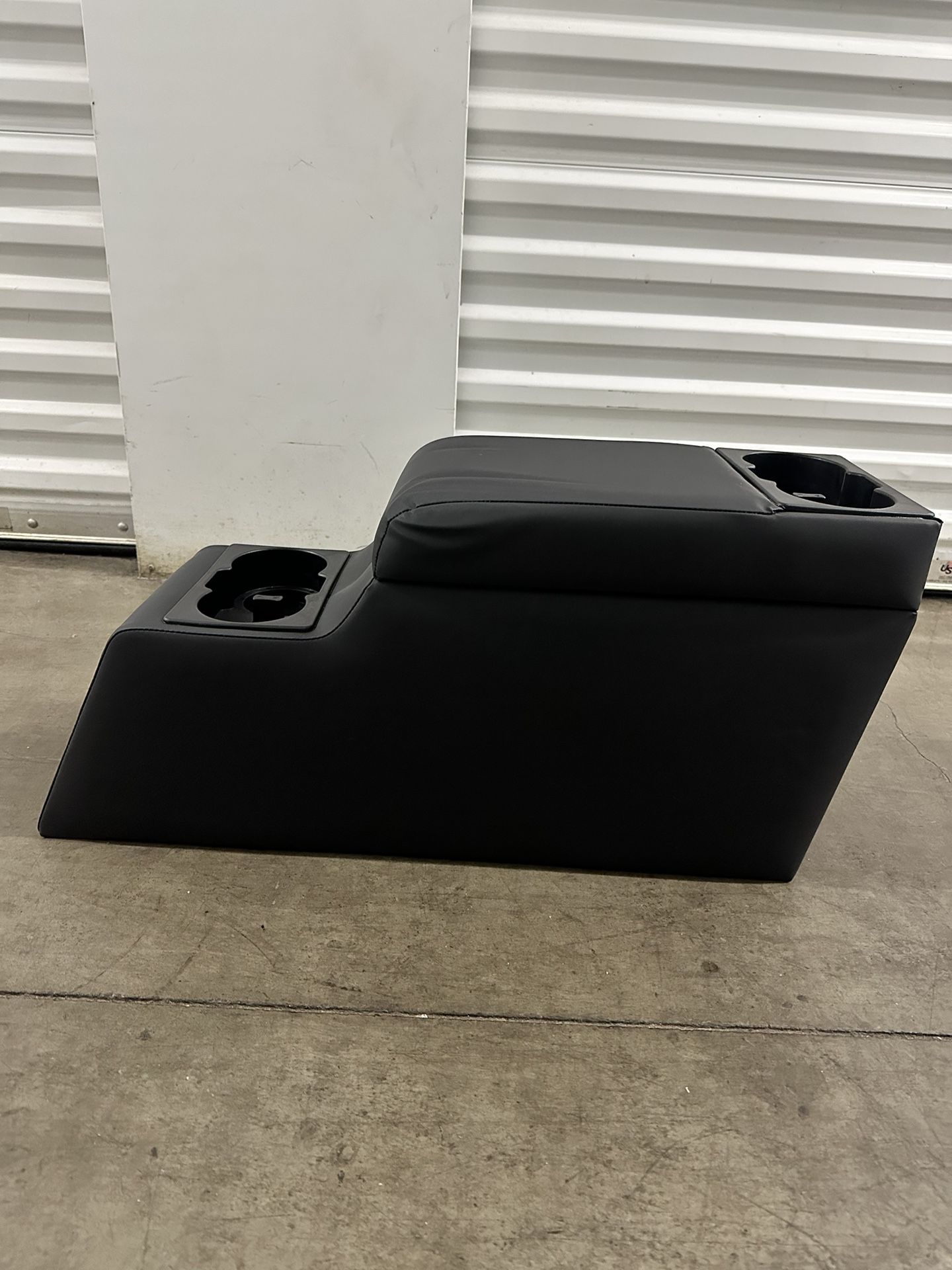 JEEP WRANGLER CENTER CONSOLE