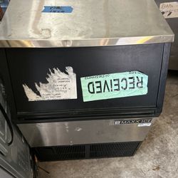 Ice Maker 250 Libras 