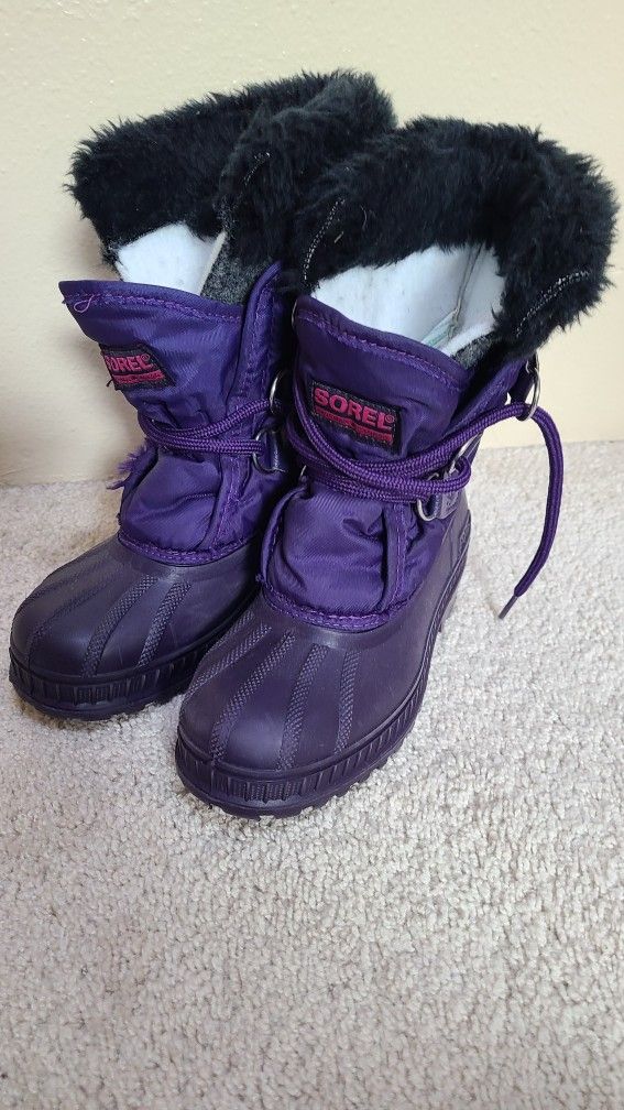 BNWOT Sorel Purple Winter Boots Girls Size 2