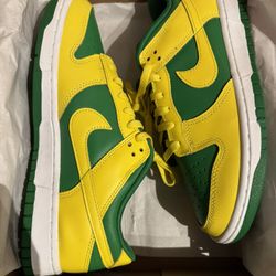 DS Nike Dunk Low Retro  ‘Reverse Brazil’ Sz 9.5