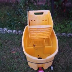 Commercial Rubbermaid Mop Bucket W/ The Brake Wave-$20