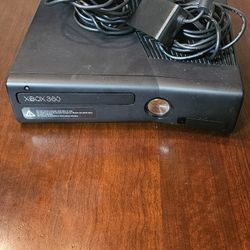 Xbox 360 Slim, Kinect Sensor Bundle