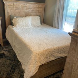 Nantucket  Queen Size Breeze Bisque Headboard  & Bed Panel