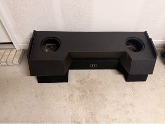 Subwoofer box
