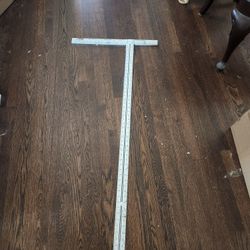 DRYWALL SQUARE 48 INCH METAL