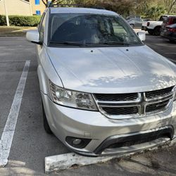 Se Vende Dodge Journey 2014