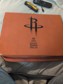 official 2003–2004 Houston Rockets Spalding Portfolio Notebook Folder,