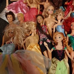 Approx 50 Plus Barbies And A Few Other Dolls 