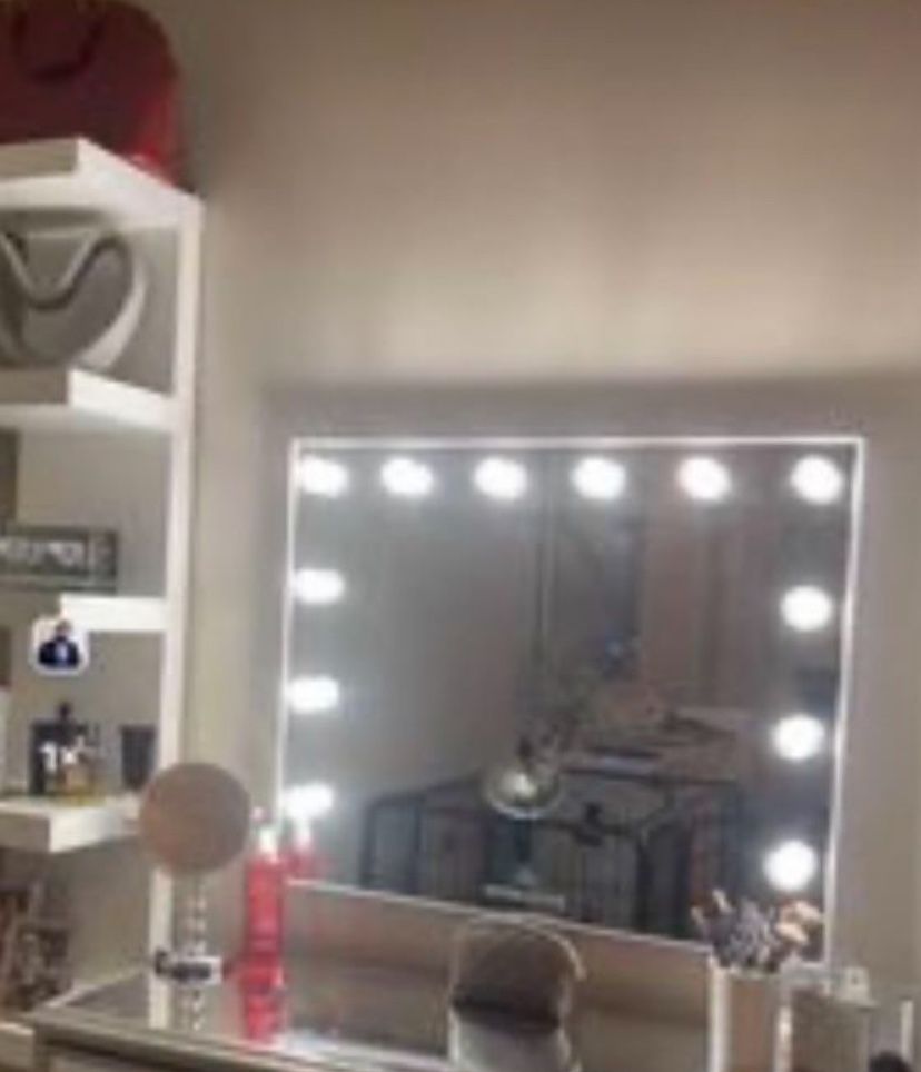 Makeup vanity Mirror