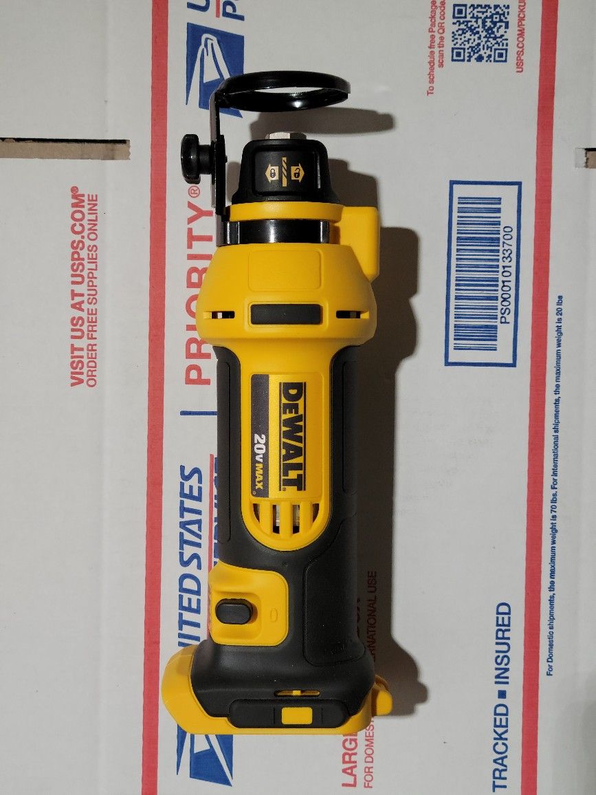 DEWALT 20-Volt MAX Cordless Drywall Cut-Out Tool