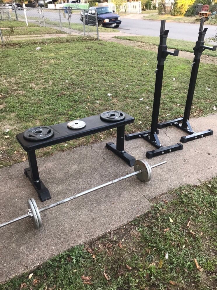 Work out equipment (bench only)
