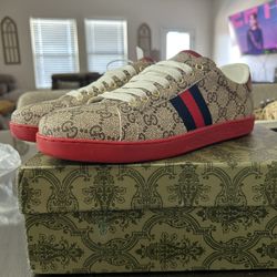Guccis Supreme 