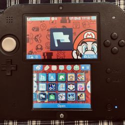 Nintendo 2DS Custom With Games 