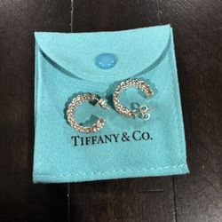 Tiffany & Co. Somerset Mesh Hoop Earrings 925 Silver Chain Design 0.7 in