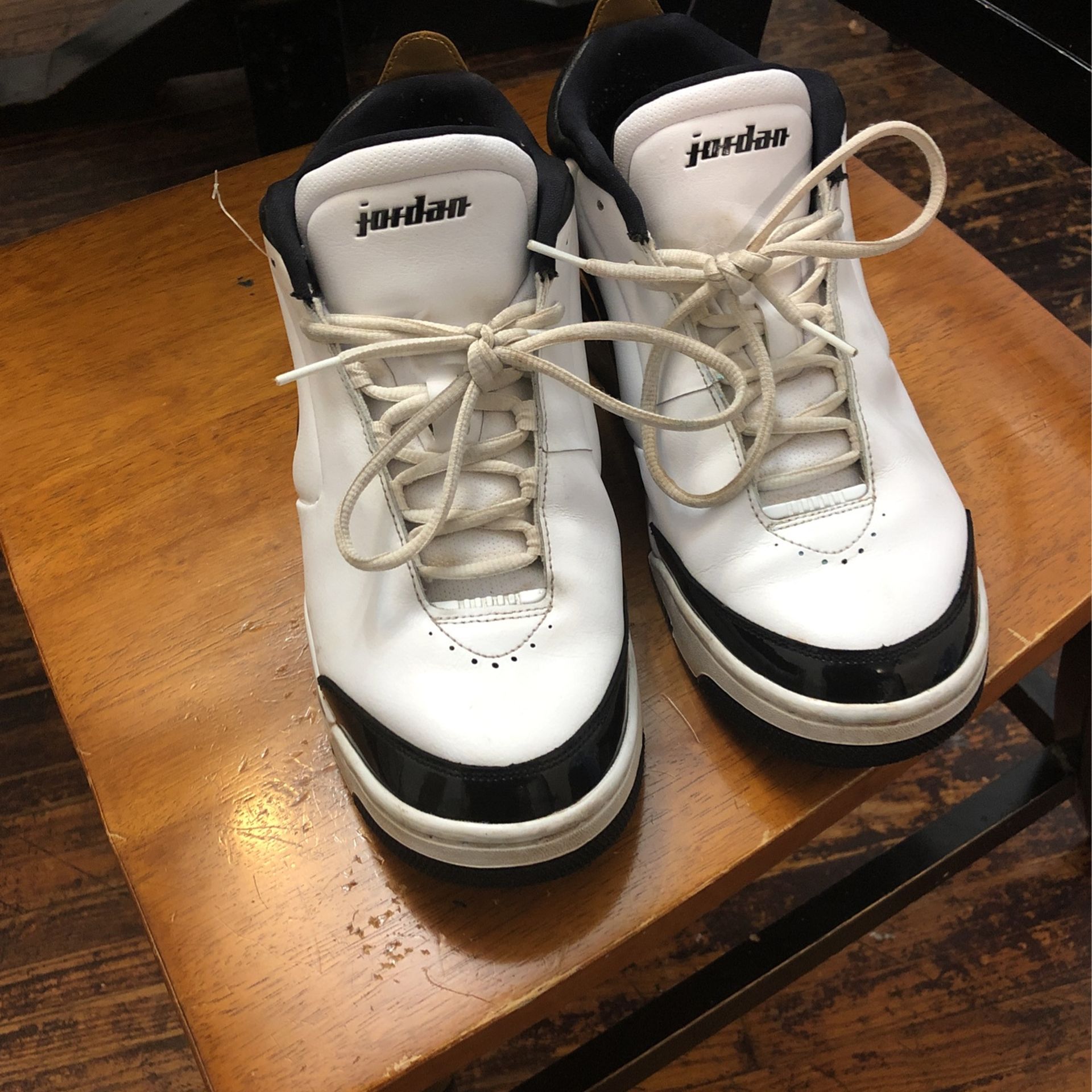 Jordans size 11