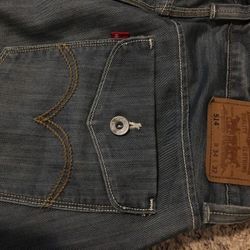 Levis 514 34x32 EUC