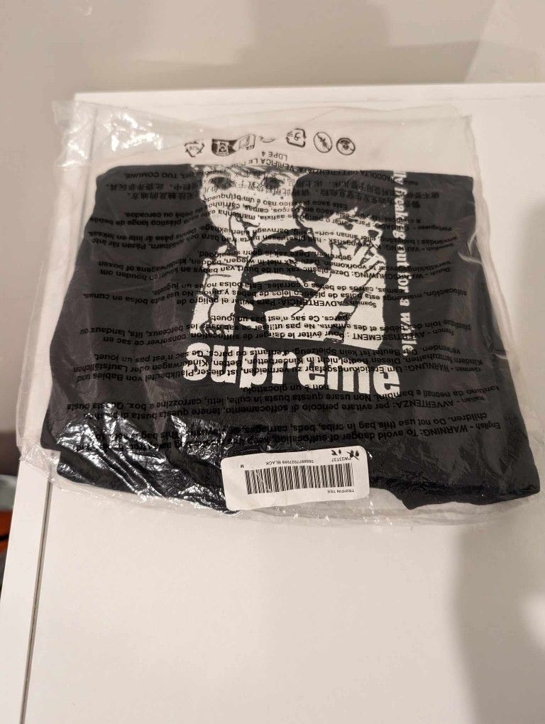 Supreme Shirt 