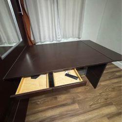 Queen Murphy Bed with Full Desk and Mirror - Good Condition