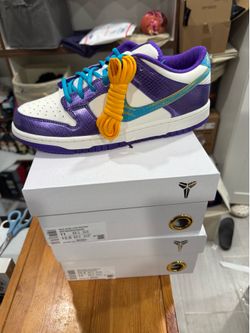 Nike Dunk Low Protro Kobe Bryant Draft Day ***price for both**