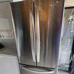 LG, (30 Wide) Refrigerator Stainless Steel 